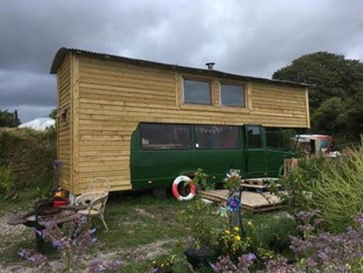 Отель Inch Hideaway Eco Camping Whitegate  Экстерьер фото